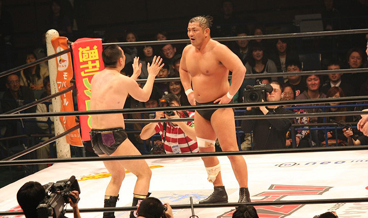 Minoru Suzuki Pro Wrestling With Opponent.