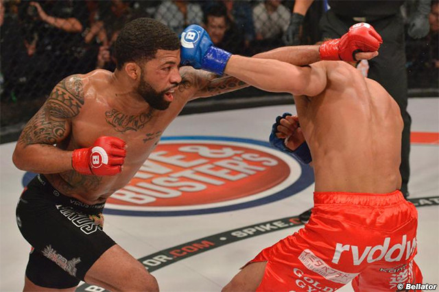Lc Davis Trades Punches With Hideo Tokoro In Their Classic 2015 Fight.